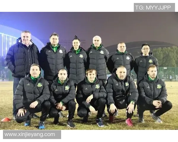 足球明星大黄龙背后的故事与成就揭秘